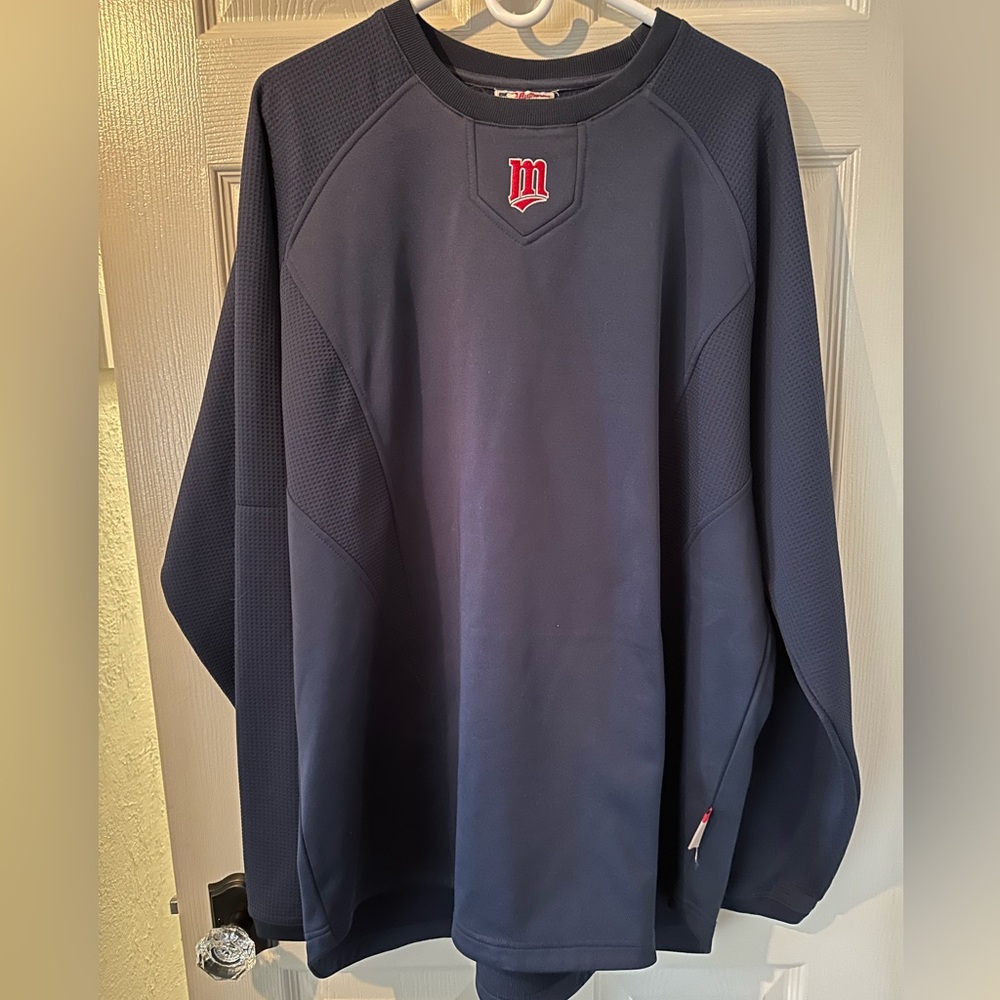 MINNESOTA TWINS Therma Base Top Majestic Embroidered Fleece Lined